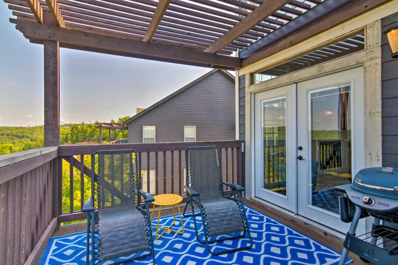 Luxe Branson Retreat With Mtn Views And Pool Access! Apartment Ngoại thất bức ảnh